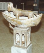 Gefäß mit Fabelwesen Bronze 1974-84 - FG WR.