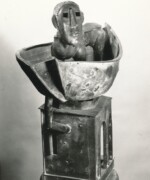 Gefäß mit Fabelwesen 1974-84 - KA FG UK.