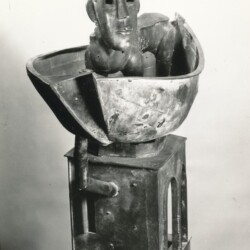 Gefäß mit Fabelwesen 1974-84 - KA FG UK.