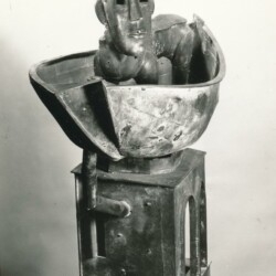 Gefäß mit Fabelwesen 1974-84 - KA FG UK.