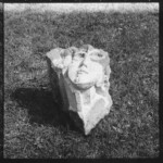 Sandstein-Plastik Aufschauender 1974 - FG UK.