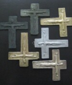 Diese Kreuze fanden wir 2012 ungeputzt im Nachlaß - FG AB.